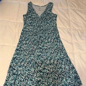 St John’s Bay V-Neck Stretchy Vibrant Blue/Teal Abstract Print Dress Medium